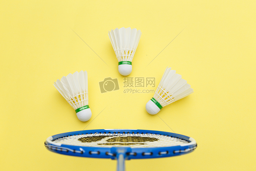 一些她的同 一些她的同