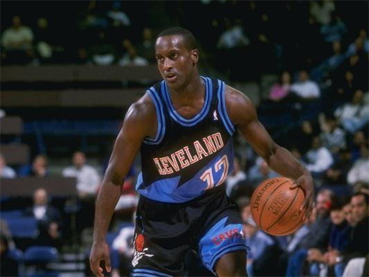 流中保持清 流中保持清